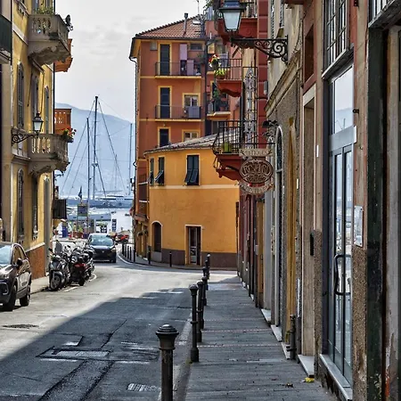Apartment A Due Passi Dal Porto Di Santa Margherita By Wonderful Italy